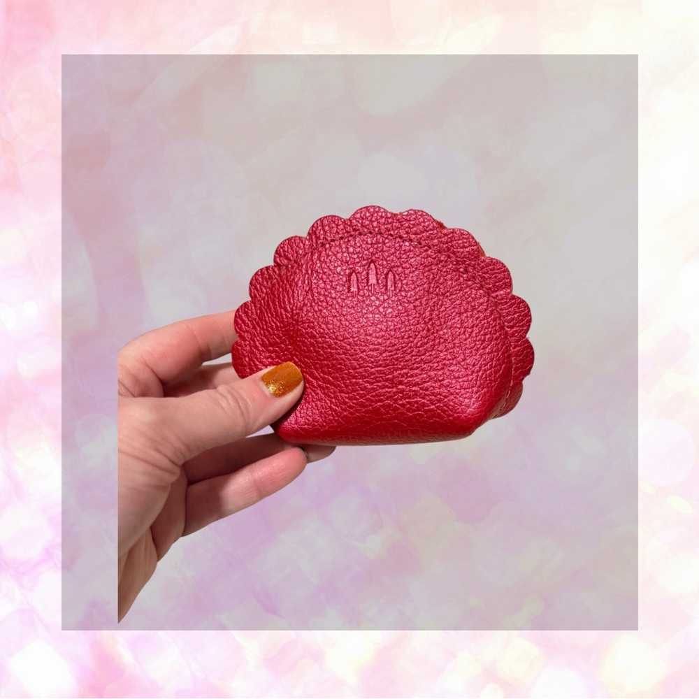 🦄 Portland Leather Small Marigold Pouch – Reba Red (Sold Out Online)!